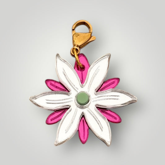 Cadena y charms Cold Flare